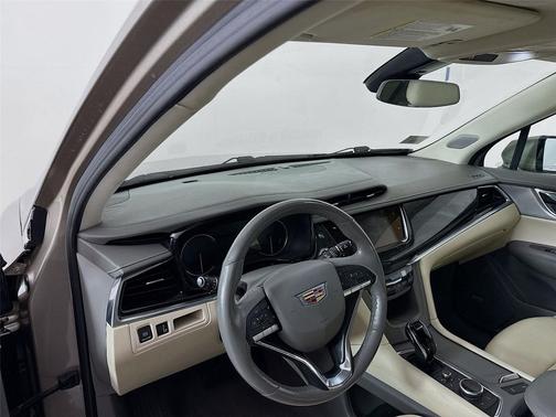 2023 Cadillac XT6 Premium Luxury FWD