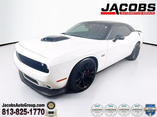White Knuckle Clearcoat 2023 Dodge Challenger R/T
