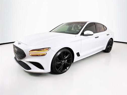 2023 Genesis G70 2.0T RWD