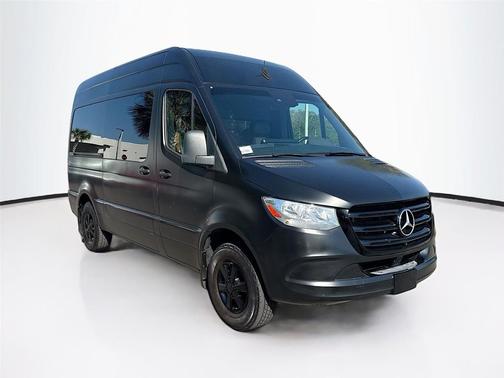 2019 Mercedes-Benz Sprinter 1500 Standard Roof I4