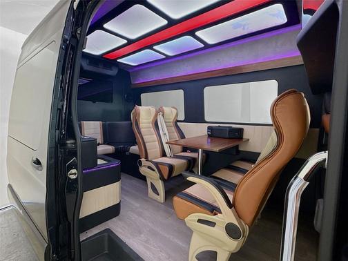2019 Mercedes-Benz Sprinter 1500 Standard Roof I4