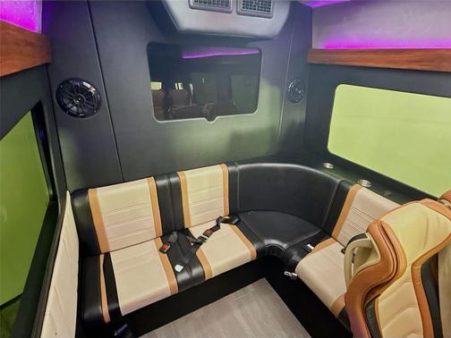 2019 Mercedes-Benz Sprinter 1500 Standard Roof I4