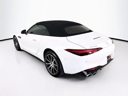 2023 Mercedes-Benz AMG SL 43 Base