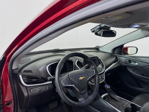 2018 Chevrolet Volt LT