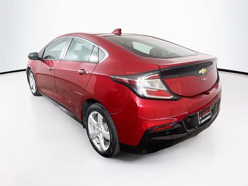 2018 Chevrolet Volt LT