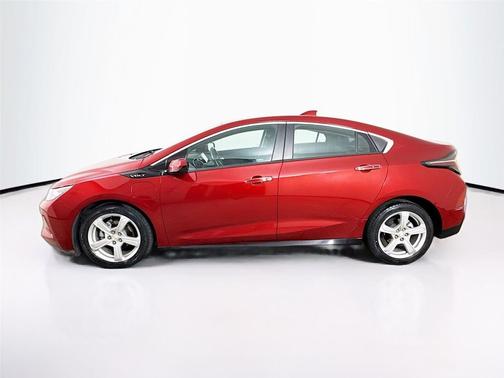 2018 Chevrolet Volt LT