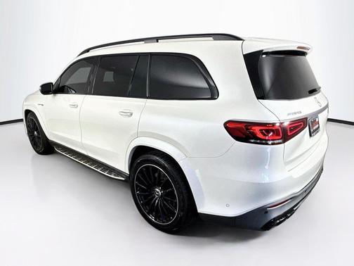 MANUFAKTUR Diamond White Bright 2022 Mercedes-Benz AMG GLS 63 Base