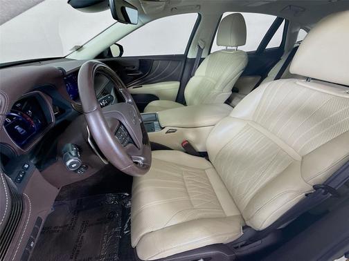 Eminent White Pearl 2018 Lexus LS 500 Base