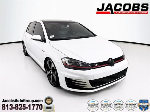2016 Volkswagen Golf GTI 2.0T SE 4-Door