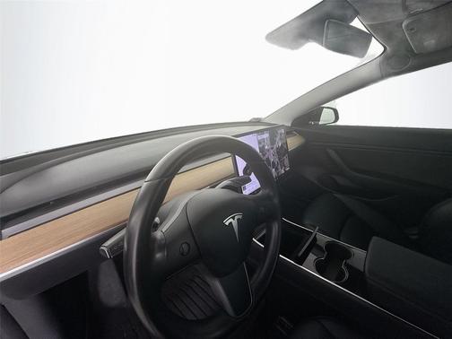 2019 Tesla Model 3 Mid Range