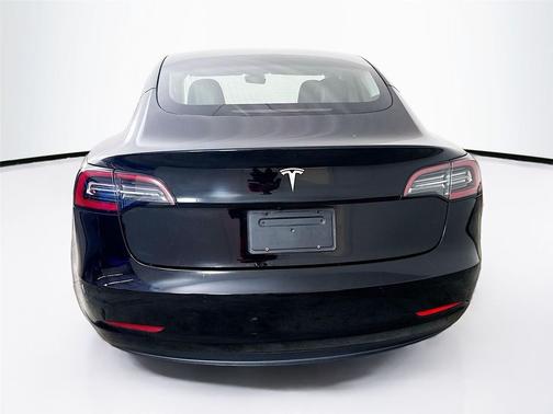 2019 Tesla Model 3 Mid Range