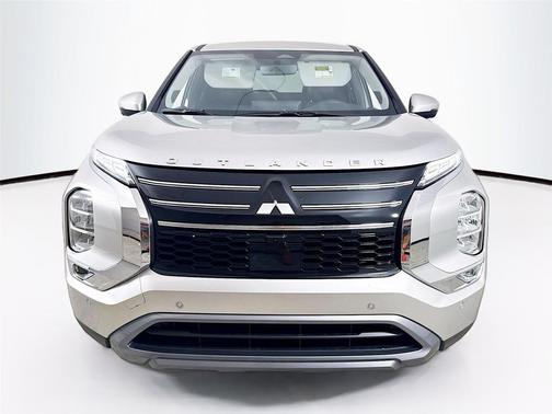 2025 Mitsubishi Outlander SE 2.5 2WD