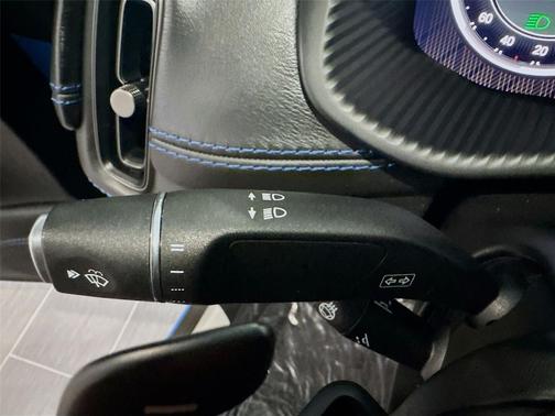 Q Zaffre Blue 2021 Aston Martin DBX AWD