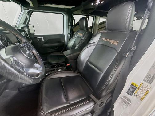 Bright White Clearcoat 2021 Jeep Wrangler Unlimited Rubicon 392
