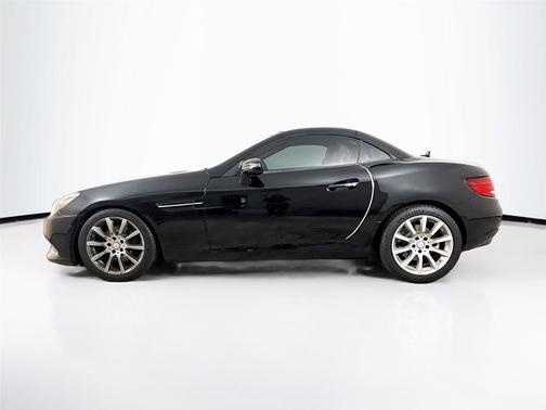 2017 Mercedes-Benz SLC 300 SLC 300