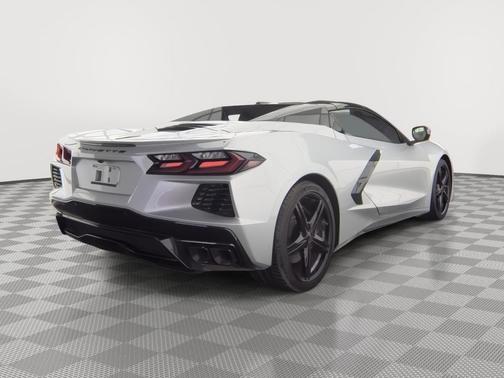 Blade Silver Metallic 2026 Chevrolet Corvette Stingray w/2LT