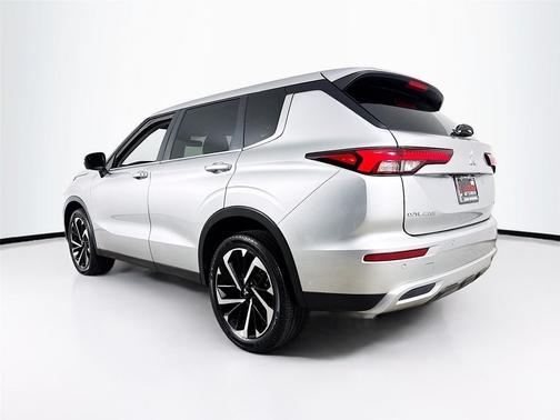 2024 Mitsubishi Outlander SE 2.5 2WD