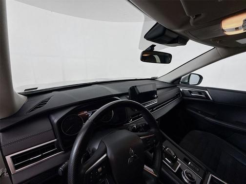 2024 Mitsubishi Outlander SE 2.5 2WD