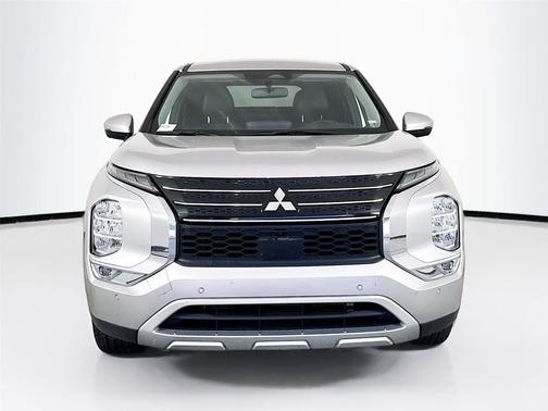 2024 Mitsubishi Outlander SE 2.5 2WD