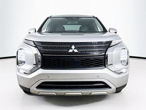2024 Mitsubishi Outlander SE 2.5 2WD