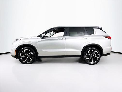 2024 Mitsubishi Outlander SE 2.5 2WD
