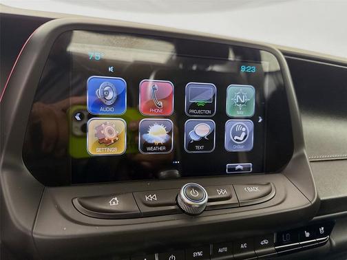 Summit White 2018 Chevrolet Camaro 2SS