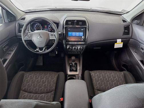 2026 Mitsubishi Outlander Sport 2.0 LE