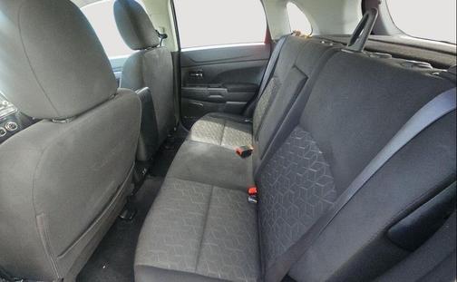 Labrador Black Pearl 2023 Mitsubishi Outlander Sport 2.0 LE