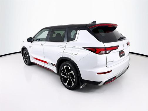 2024 Mitsubishi Outlander PHEV SE S-AWC