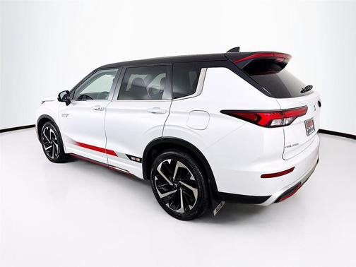 2024 Mitsubishi Outlander PHEV SE S-AWC