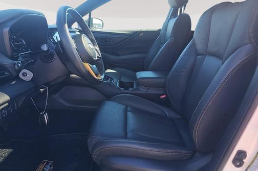 Crystal White Pearl 2024 Subaru Outback Wilderness