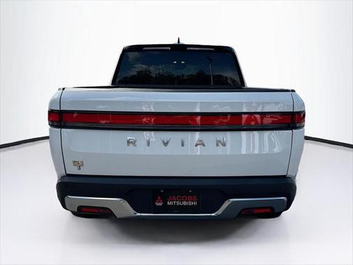 2023 Rivian R1T Adventure Quad Motor Large Pack