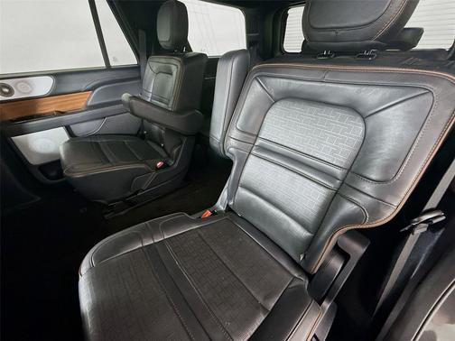 2023 Lincoln Navigator Black Label