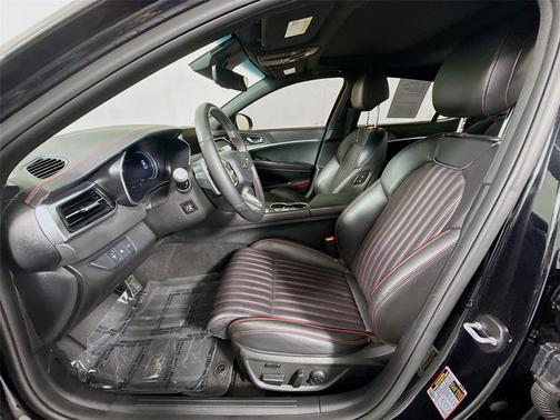 Vik Black 2026 Genesis G70 3.3T RWD Sport Prestige