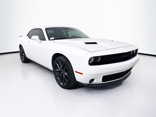 2021 Dodge Challenger SXT