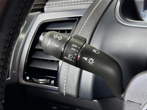 2022 Jaguar F-TYPE P450 RWD Automatic