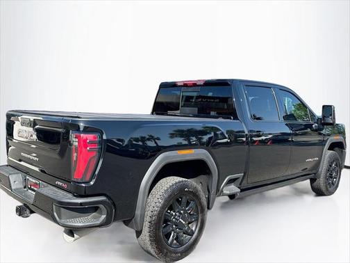 2024 GMC Sierra 2500 AT4