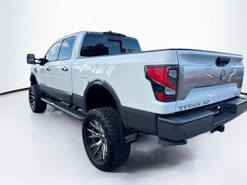 2024 Nissan Titan XD Platinum Reserve