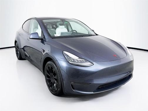 2022 Tesla Model Y Long Range Dual Motor All-Wheel Drive