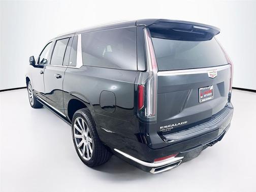 2023 Cadillac Escalade ESV Premium Luxury Platinum