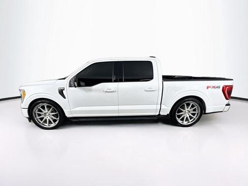 Oxford White 2023 Ford F-150 XLT