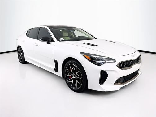 2023 Kia Stinger GT-Line