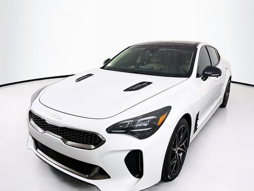 2023 Kia Stinger GT-Line