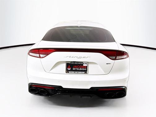 2023 Kia Stinger GT-Line