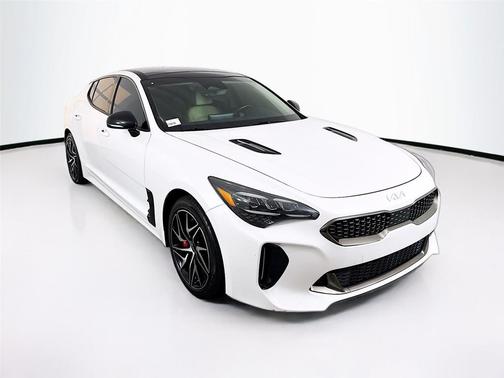 2023 Kia Stinger GT-Line