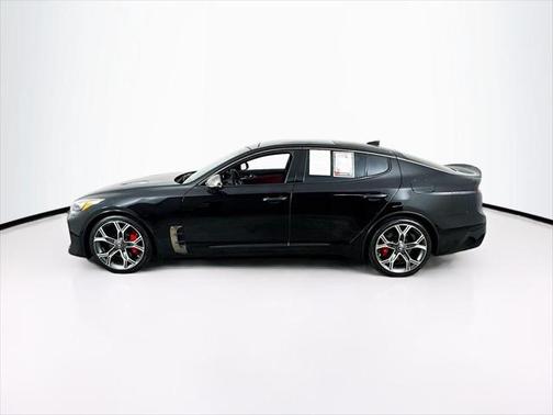 2018 Kia Stinger GT1
