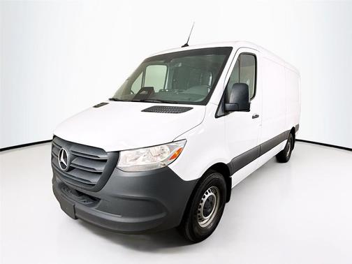 2025 Mercedes-Benz Sprinter 2500 Standard Roof