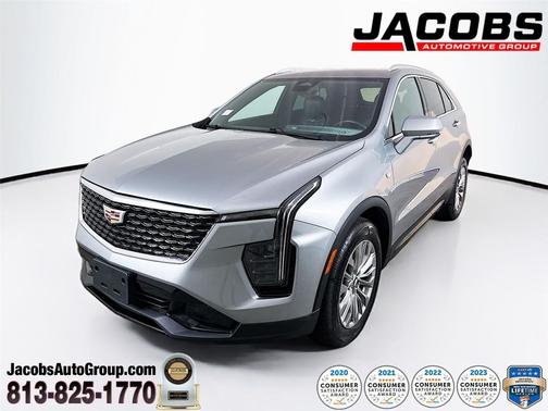2024 Cadillac XT4 Premium Luxury
