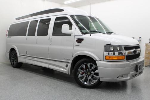 2025 Chevrolet Express 2500 Work Van