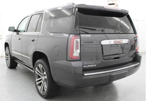 Gray 2017 GMC Yukon Denali